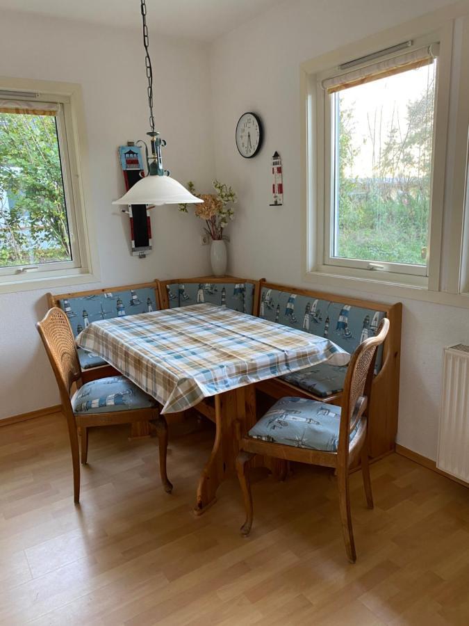 Freistehendes Einfamilienhaus Mit Boddenblick Naehe Ostsee Fuhlendorf  Экстерьер фото